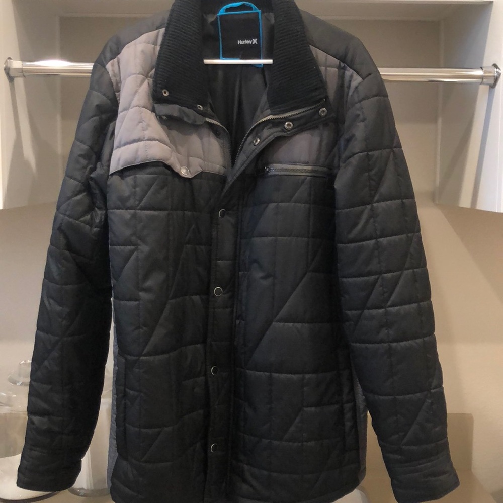 Men’s Hurley black jacket
